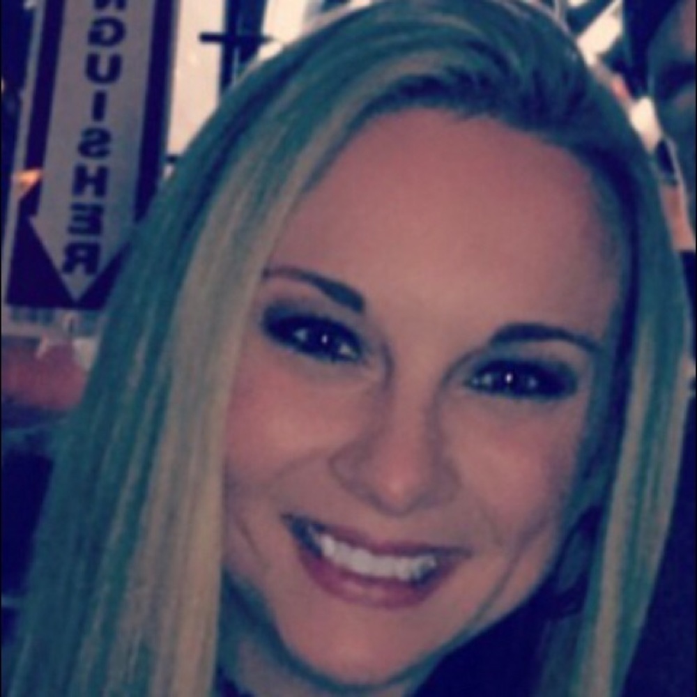 Meet your Posher, Kimberly
